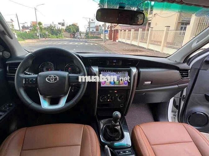 Toyota Fortuner 2019 2.4G 4x2 MT - 91000 km