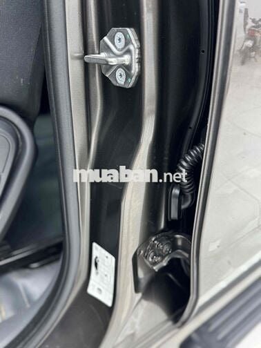 Mazda BT 50 2016 2.2L 4x4 MT - 90000 km