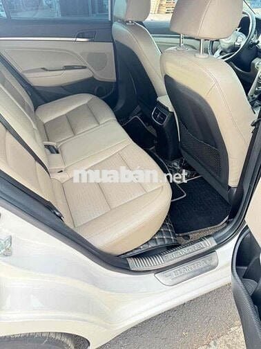 Bán xe elantra 2020 AT rất đẹp