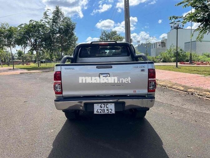 Toyota Hilux 2013 2.5E - 145000 km