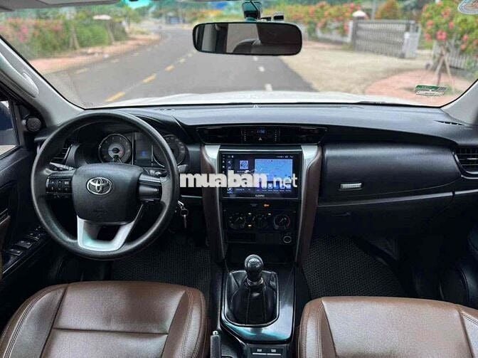 Toyota Fortuner 2017 2.4G 4x2 - 97000 km