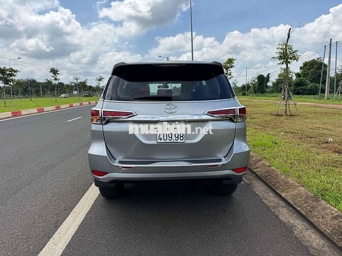 Toyota Fortuner 2017 2.4G 4x2 MT - 97000 km