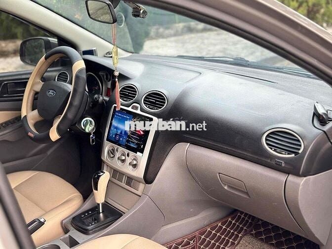 Ford Focus 2011 1.8 AT - 150000 km