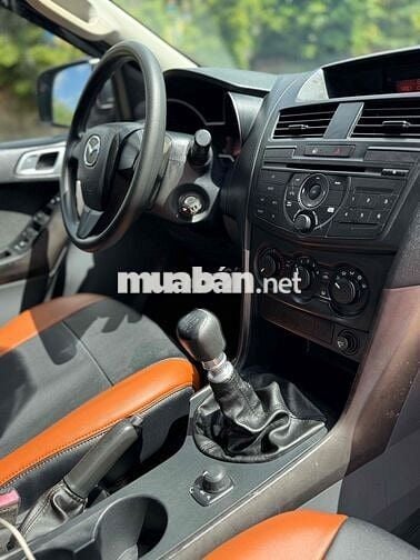 Mazda BT 50 2016 2.2L 4x4 MT - 98000 km