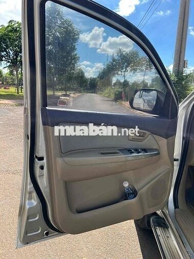 Toyota Hilux 2013 2.5E - 145000 km
