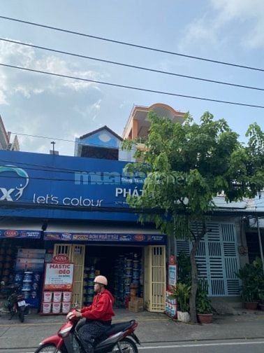 BÁN GẤP Nhà MT phạm thế hiển F7Q8 dt: 4,3x28m, 2 lầu st  dẫy hiện hữu