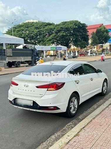 Bán xe elantra 2020 AT rất đẹp