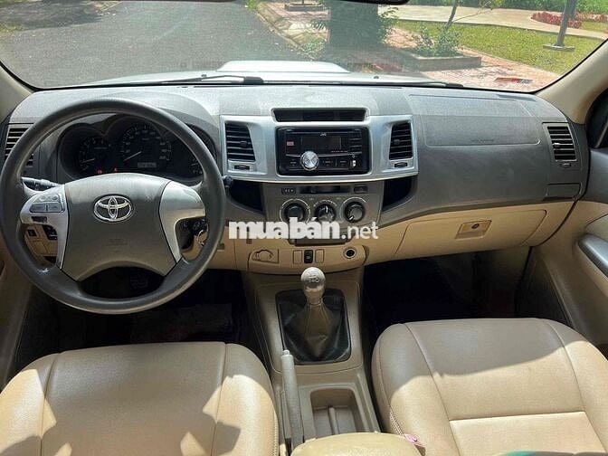 Toyota Hilux 2013 2.5E - 145000 km
