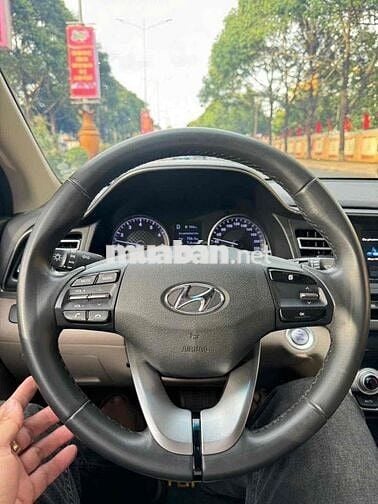 Bán xe elantra 2020 AT rất đẹp