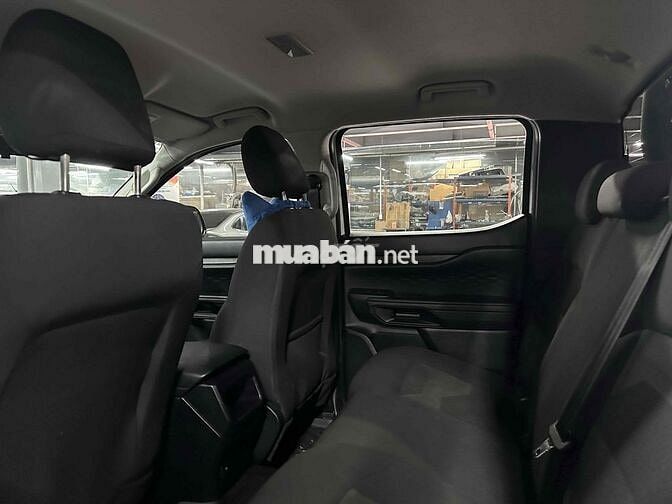 Ford Ranger XLS 2024, bảo hành 2027, vay 75%