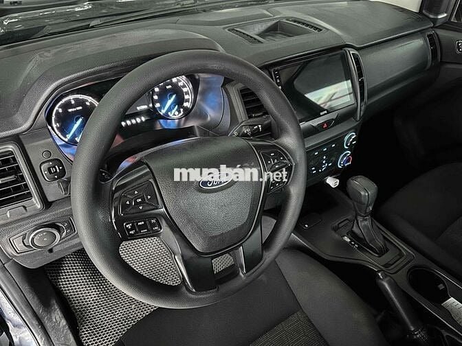 Ford Ranger XLS 2020, xe Nhập Thái Lan, Vay 70%