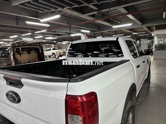 Ford Ranger 4x4 MT 2022, Full phụ kiện, BH 2026