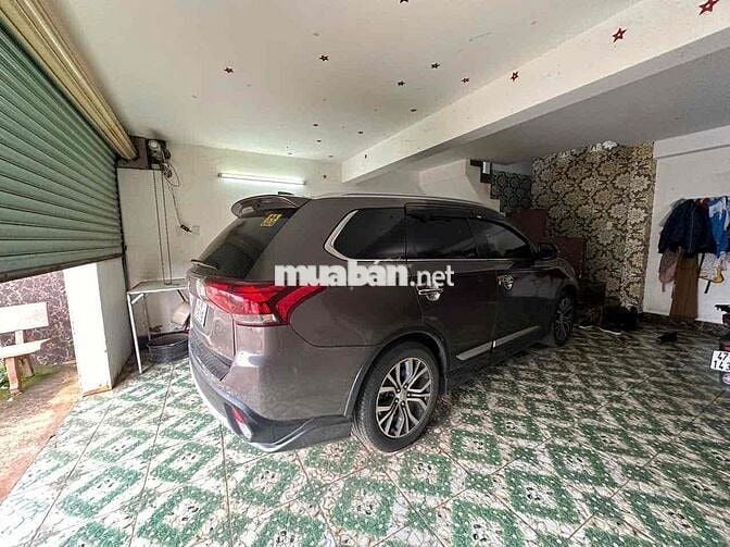 Mitsubishi Outlander 2019 2.0 CVT Premium - 65000