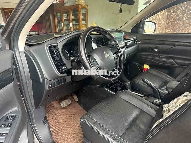 Mitsubishi Outlander 2019 2.0 CVT Premium - 65000