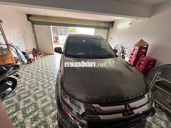 Mitsubishi Outlander 2019 2.0 CVT Premium - 65000