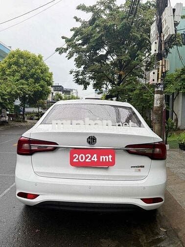 MG MG5 2024 -  số sàn rin ken như mới , lợi xăng