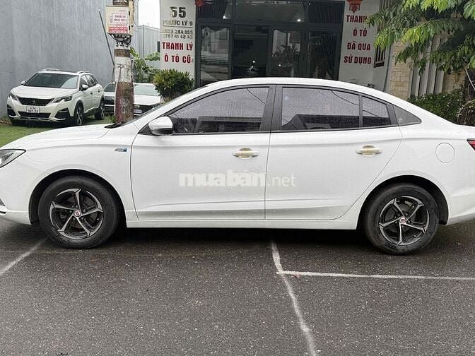 MG MG5 2024 -  số sàn rin ken như mới , lợi xăng