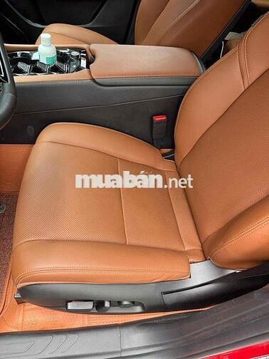 VinFast VF8 2024 Lux Plus (Kèm pin) - 4000 km