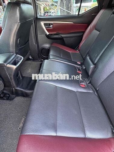 Toyota Fortuner 2022 Legender 2.4 4x2 AT