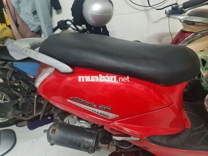 Xe máy SYM AtilA màu đỏ