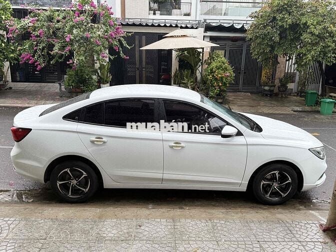 MG MG5 2024 -  số sàn rin ken như mới , lợi xăng