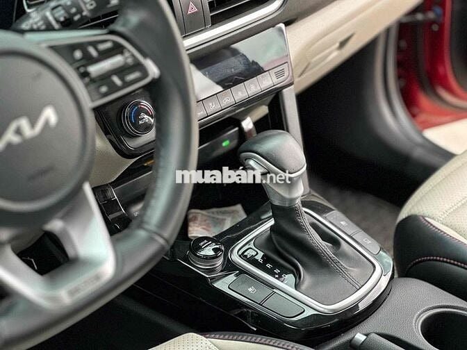 Kia Seltos đk 2022 Premium 1.4 tubor gia đình