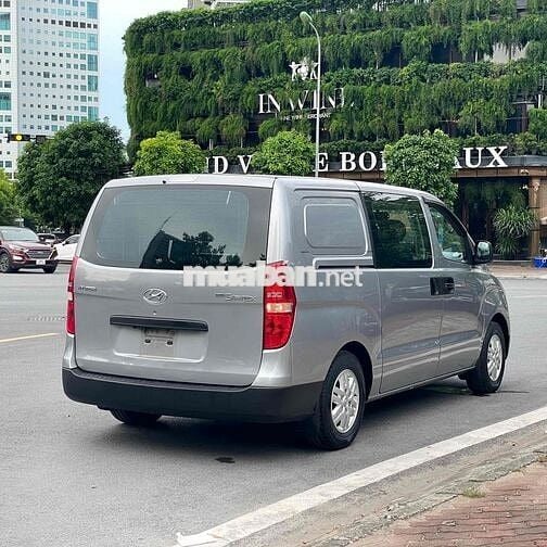 Thanh lý xe Hyundai Grand Starex chở tiền 2016