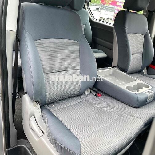 Thanh lý xe Hyundai Grand Starex chở tiền 2016