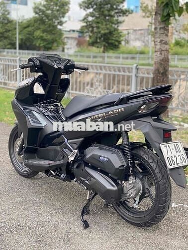 AB 125 SIÊU LƯỚT NHƯ XE MỚI.