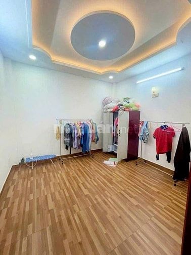 Nhà Hoàng Diệu đang có sẵn hd thuê 16tr cần bán trong tháng này đây!!!