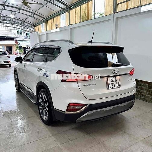 Bán Hyundai Santa Fe 2019 2.2L máy dầu 1 chủ