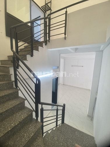 Bán nhà Âu Cơ, Tân Bình, 8x20, đúc BTCT, dự kiến 120~140tr/th, giá rẻ
