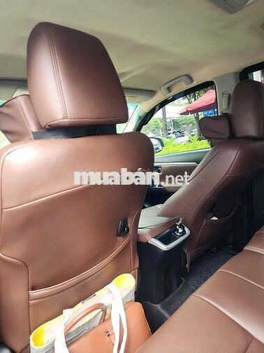 Toyota Fortuner 2017 2.7V 4x4 - 200000 km 580tr