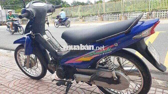 Bán xe suzuki  máy êm .bình đề đầy đầy đủ