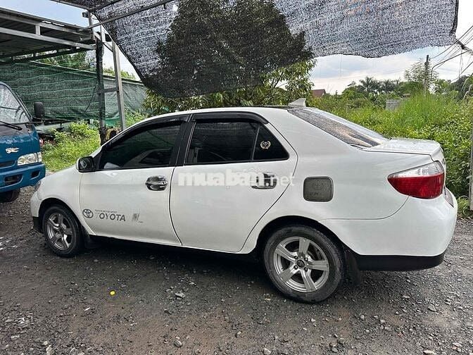 Toyota Vios 2007 E - 124848 km 5 chỗ