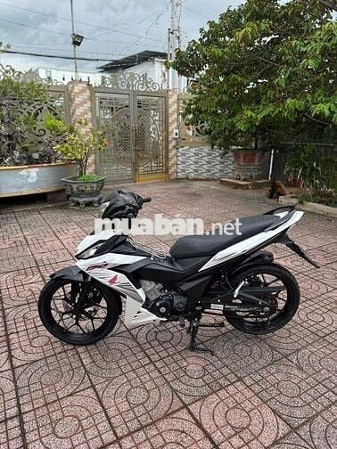 Winner v1 biển số cặp