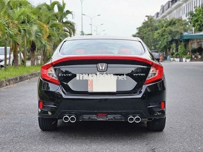 Honda Civic 2019 1.8 E 4 vạn, lốp theo xe