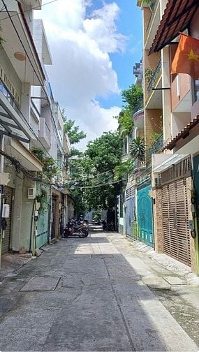 Điện Biên Phủ Ngang 8m,5Tầng,10PN Thu Nhập Tốt 840tr,Giáp Hoàng Sa Q1