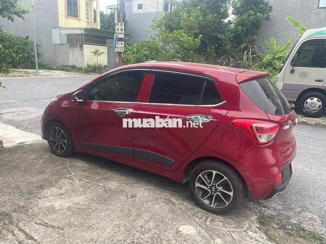 Hyundai Grand i10 2017 Grand 1.0 AT - 40000 km