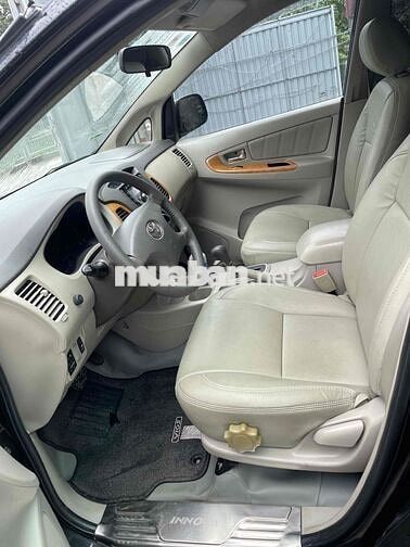 Toyota Innova 2011 V - 120000 km