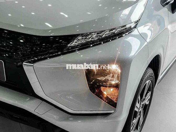 Mitsubishi Xpander 1.5 MT mới- giảm 100% LPTB+20t