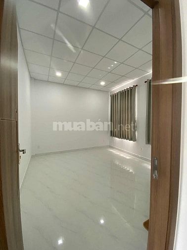 Bán nhà MT đường Tỉnh Lộ 10, DT 63m2, xây mới 1 trệt, 1 lầu.