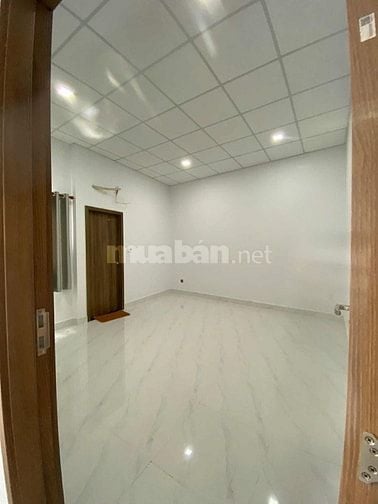 Bán nhà MT đường Tỉnh Lộ 10, DT 63m2, xây mới 1 trệt, 1 lầu.