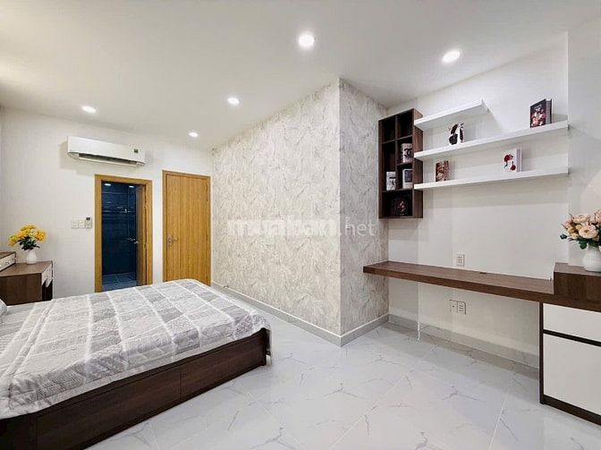 Nhà 3 lầu đẹp Cao cấp hẻm xe hơi cách mặt tiền Đường Số 8 chỉ 10m