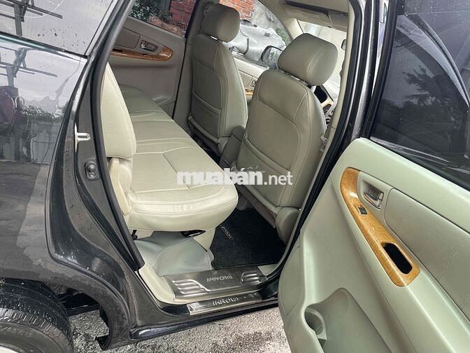 Toyota Innova 2011 V - 120000 km