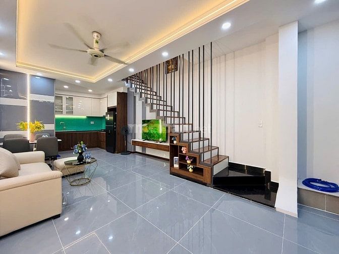 Nhà 3 lầu đẹp Cao cấp hẻm xe hơi cách mặt tiền Đường Số 8 chỉ 10m