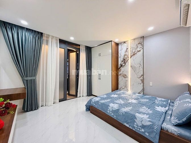 Nhà 3 lầu đẹp Cao cấp hẻm xe hơi cách mặt tiền Đường Số 8 chỉ 10m