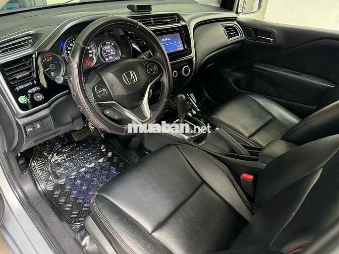 Honda City sản xuất 2018 số tự động,màu bạc