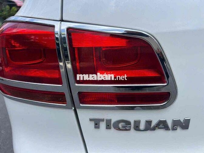 Volkswagen Tiguan 2012 2.0 AT (5 chỗ) - 160000 km