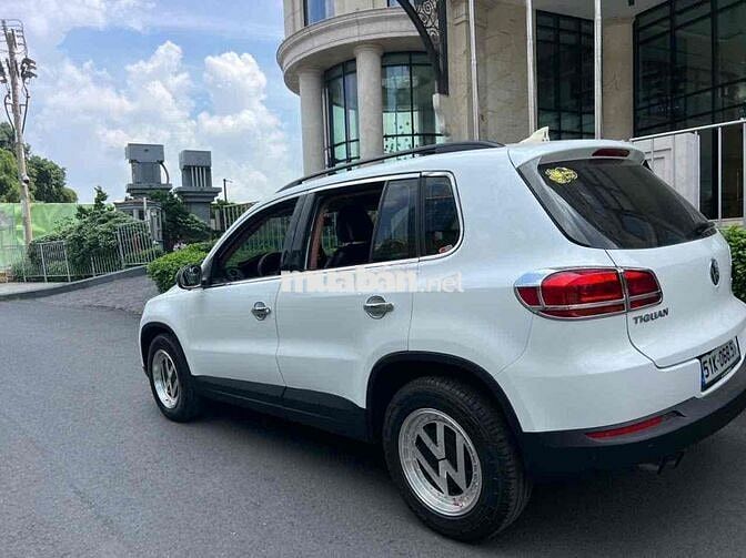 Volkswagen Tiguan 2012 2.0 AT (5 chỗ) - 160000 km